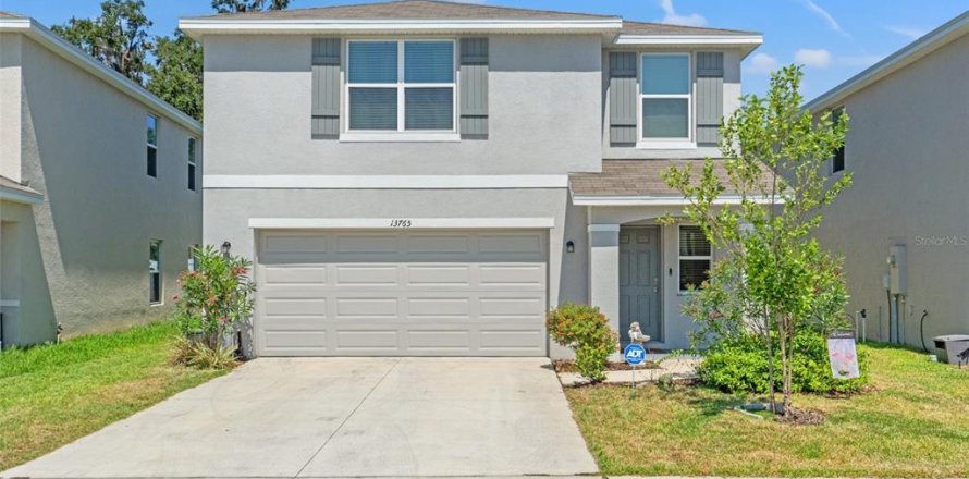 Villa ou maison à Dade City, Floride 3 chambres, 182.18 m2 № 1759382