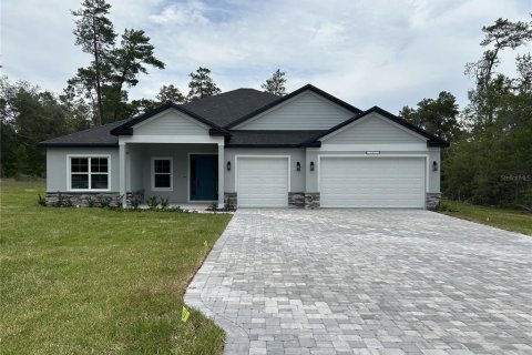 House in Beverly Hills, Florida 4 bedrooms, 230.21 sq.m. № 2277913