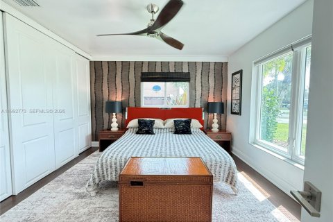 House in Stuart, Florida 4 bedrooms, 194.91 sq.m. № 2064232 - photo 21