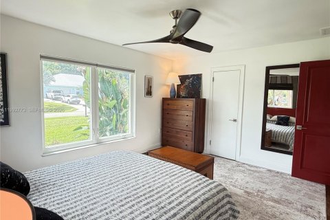 House in Stuart, Florida 4 bedrooms, 194.91 sq.m. № 2064232 - photo 23