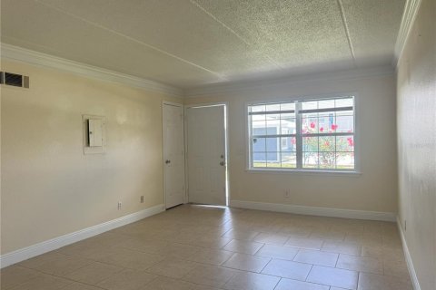 Condominio en alquiler en Mount Dora, Florida, 2 dormitorios, 65.22 m2 № 1808316 - foto 11