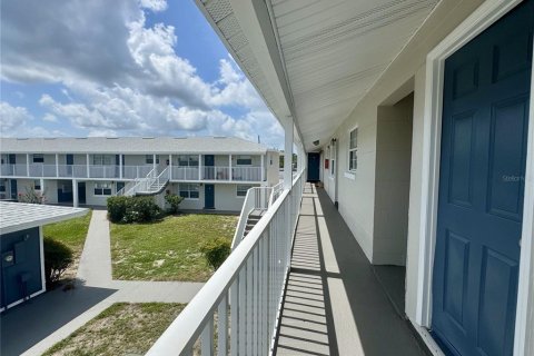 Condominio en alquiler en Mount Dora, Florida, 2 dormitorios, 65.22 m2 № 1808316 - foto 5