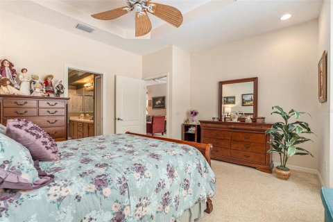 House in Fish Hawk, Florida 2 bedrooms, 143.44 sq.m. № 1792943 - photo 18
