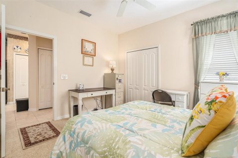 House in Fish Hawk, Florida 2 bedrooms, 143.44 sq.m. № 1792943 - photo 21