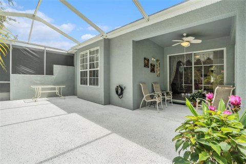 House in Fish Hawk, Florida 2 bedrooms, 143.44 sq.m. № 1792943 - photo 23