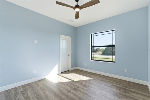 Villa ou maison à vendre à Port Charlotte, Floride: 3 chambres, 166.95 m2 № 2222610 - photo 24