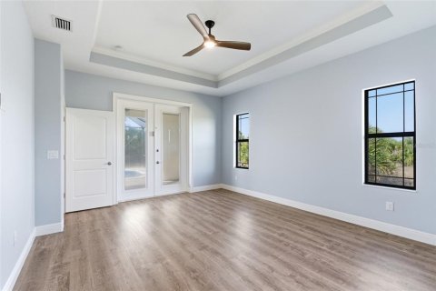 Villa ou maison à vendre à Port Charlotte, Floride: 3 chambres, 166.95 m2 № 2222610 - photo 19