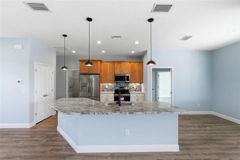 Villa ou maison à vendre à Port Charlotte, Floride: 3 chambres, 166.95 m2 № 2222610 - photo 12