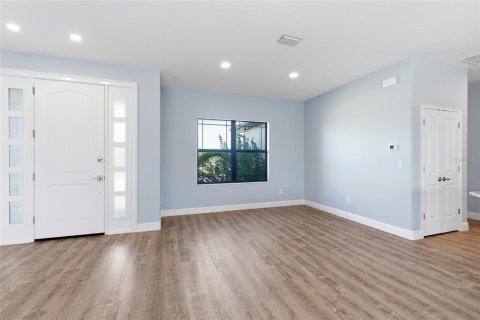 Villa ou maison à vendre à Port Charlotte, Floride: 3 chambres, 166.95 m2 № 2222610 - photo 10