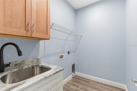 Villa ou maison à vendre à Port Charlotte, Floride: 3 chambres, 166.95 m2 № 2222610 - photo 29