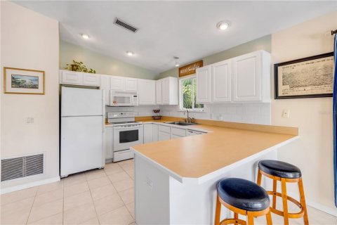 Villa ou maison à vendre à Flagler Beach, Floride: 3 chambres, 140.1 m2 № 2259289 - photo 11
