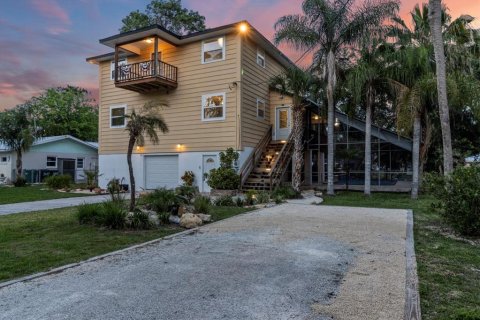 Casa en venta en Crystal River, Florida, 3 dormitorios, 176.79 m2 № 1375202 - foto 7