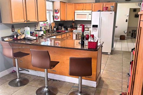 House in Boca Raton, Florida 3 bedrooms, 126.07 sq.m. № 1871947 - photo 14