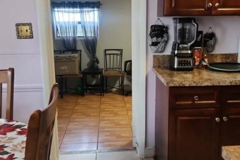 House in Orlando, Florida 3 bedrooms, 97.55 sq.m. № 1876814 - photo 30