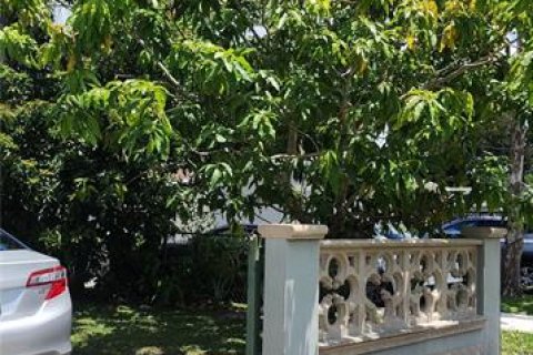 House in Orlando, Florida 3 bedrooms, 97.55 sq.m. № 1876814 - photo 6
