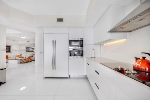Купить кондоминиум в Авентура, Флорида 4 спальни, 327.39м2, № 2168271 - фото 23