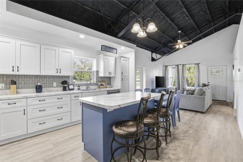 Casa en venta en Williston, Florida, 2 dormitorios, 130.06 m2 № 2157412 - foto 10