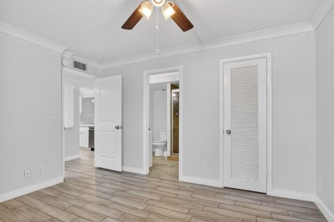 Condo in Boca Raton, Florida, 2 bedrooms  № 2184899 - photo 22