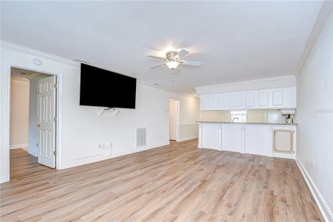 Copropriété à vendre à Zephyrhills, Floride: 2 chambres, 101.64 m2 № 1759467 - photo 17