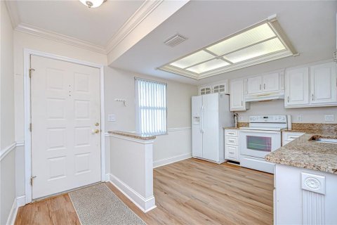 Copropriété à vendre à Zephyrhills, Floride: 2 chambres, 101.64 m2 № 1759467 - photo 9