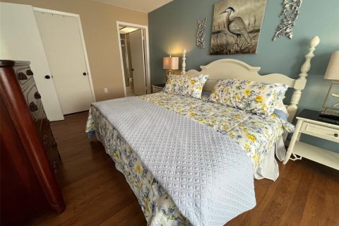 Condo in Clearwater, Florida, 2 bedrooms  № 1527824 - photo 14