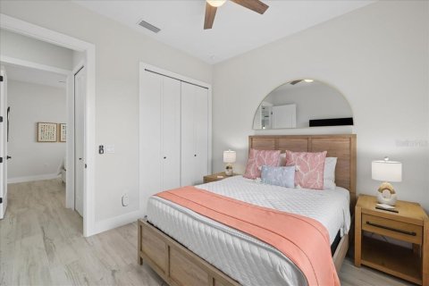 Casa en venta en Cape Coral, Florida, 3 dormitorios, 185.8 m2 № 2385904 - foto 28