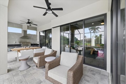 Casa en venta en Cape Coral, Florida, 3 dormitorios, 185.8 m2 № 2385904 - foto 30
