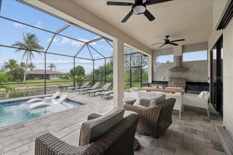 Casa en venta en Cape Coral, Florida, 3 dormitorios, 185.8 m2 № 2385904 - foto 29