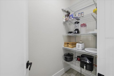 Casa en venta en Cape Coral, Florida, 3 dormitorios, 185.8 m2 № 2385904 - foto 21