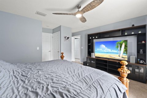 House in Port St. Lucie, Florida 3 bedrooms, 125.23 sq.m. № 2146768 - photo 19