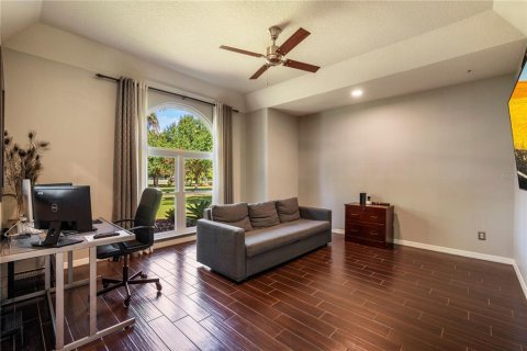Villa ou maison à vendre à Orlando, Floride: 4 chambres, 241.27 m2 № 2305976 - photo 6