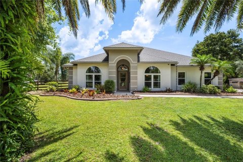 Villa ou maison à vendre à Orlando, Floride: 4 chambres, 241.27 m2 № 2305976 - photo 2
