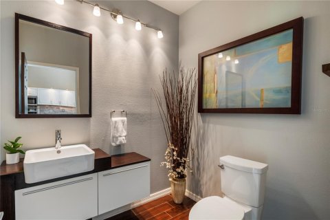 Villa ou maison à vendre à Orlando, Floride: 4 chambres, 241.27 m2 № 2305976 - photo 11