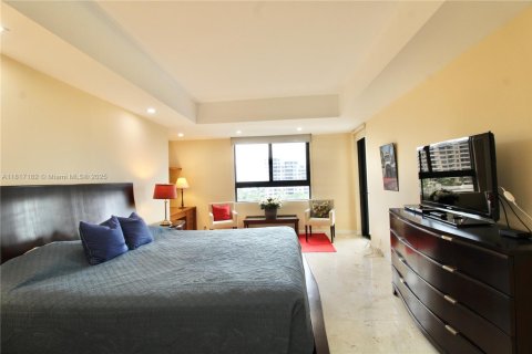 Copropriété à vendre à Key Biscayne, Floride: 2 chambres, 139.91 m2 № 1942872 - photo 14