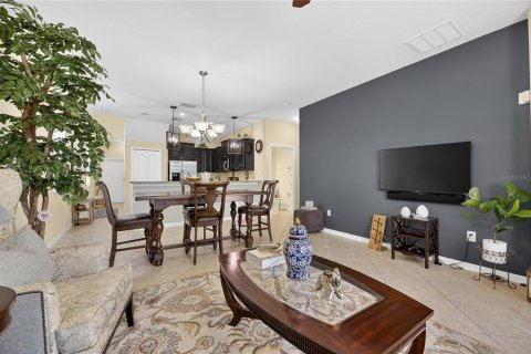 Casa en venta en Tampa, Florida, 4 dormitorios, 211.45 m2 № 2117408 - foto 8