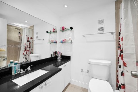 Купить кондоминиум в Майами, Флорида 2 спальни, 100.89м2, № 1997406 - фото 21