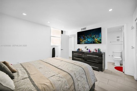 Купить кондоминиум в Майами, Флорида 2 спальни, 100.89м2, № 1997406 - фото 20