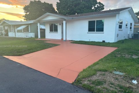 Villa ou maison à louer à Tamarac, Floride: 2 chambres, 104.24 m2 № 2003347 - photo 19