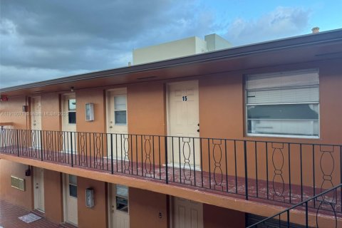 Appartement à louer à Hialeah, Floride: 2 chambres № 1966375 - photo 16