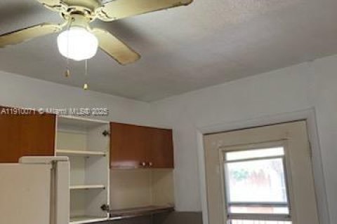 Appartement à louer à Hialeah, Floride: 2 chambres № 1966375 - photo 4