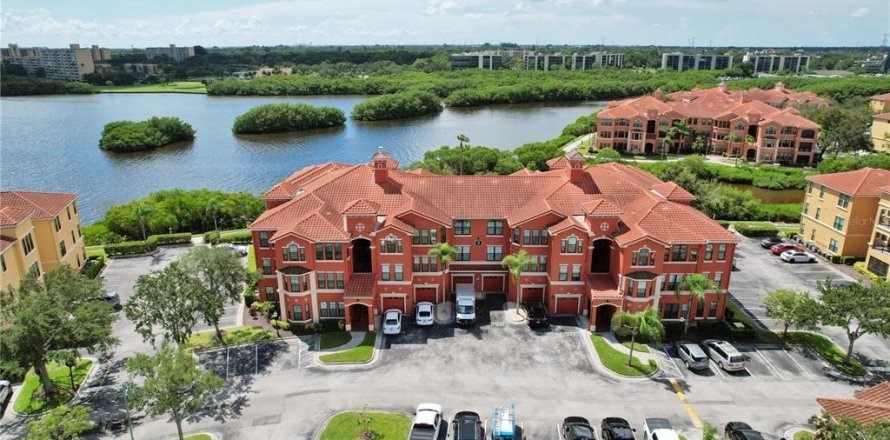 Condo à Clearwater, Floride, 3 chambres  № 1838394