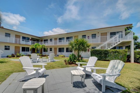 Appartement à Lantana, Floride 1 chambre, 60.39 m2 № 2303445