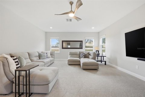 House in Winter Garden, Florida 7 bedrooms, 438.5 sq.m. № 2102118 - photo 30