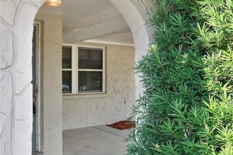 Villa ou maison à vendre à Port Richey, Floride: 3 chambres, 124.86 m2 № 2201494 - photo 4
