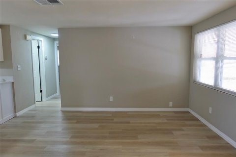 Villa ou maison à vendre à Port Richey, Floride: 3 chambres, 124.86 m2 № 2201494 - photo 10