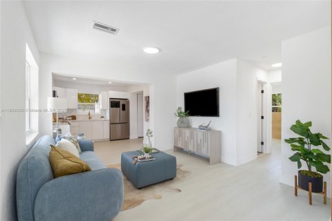 House in Delray Beach, Florida 3 bedrooms, 90.95 sq.m. № 1791010 - photo 6