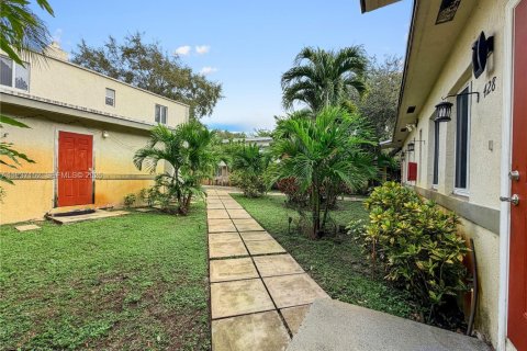 Casa en alquiler en Miami, Florida, 1 dormitorio, 46.45 m2 № 1995052 - foto 11