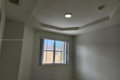 Touwnhouse à louer à Homestead, Floride: 3 chambres, 146.04 m2 № 1945545 - photo 30