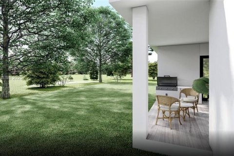 House in Lehigh Acres, Florida 3 bedrooms, 148.46 sq.m. № 1958777 - photo 3