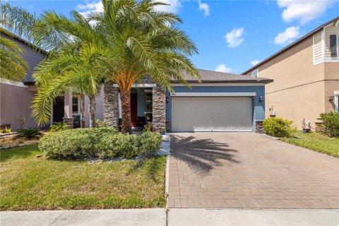 House in BELMONT in Sun City Center, Florida 3 bedrooms, 149.76 sq.m. № 2199364 - photo 3
